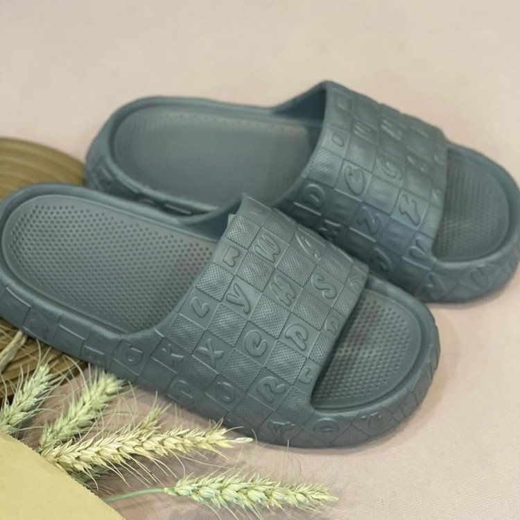 دمپایی مردانه راحت شاهین