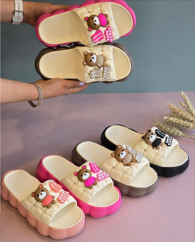 دمپایی دخترانه و زنانه سارا بسیار راحت و با کیفیت